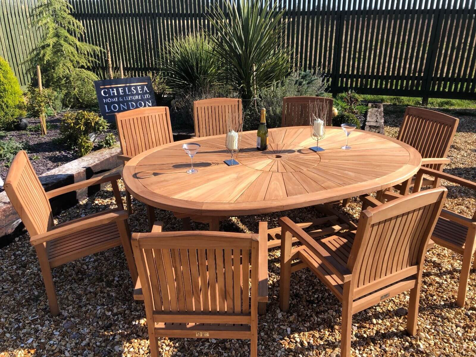 How To Choose Affordable Teak Furniture For Your Patio