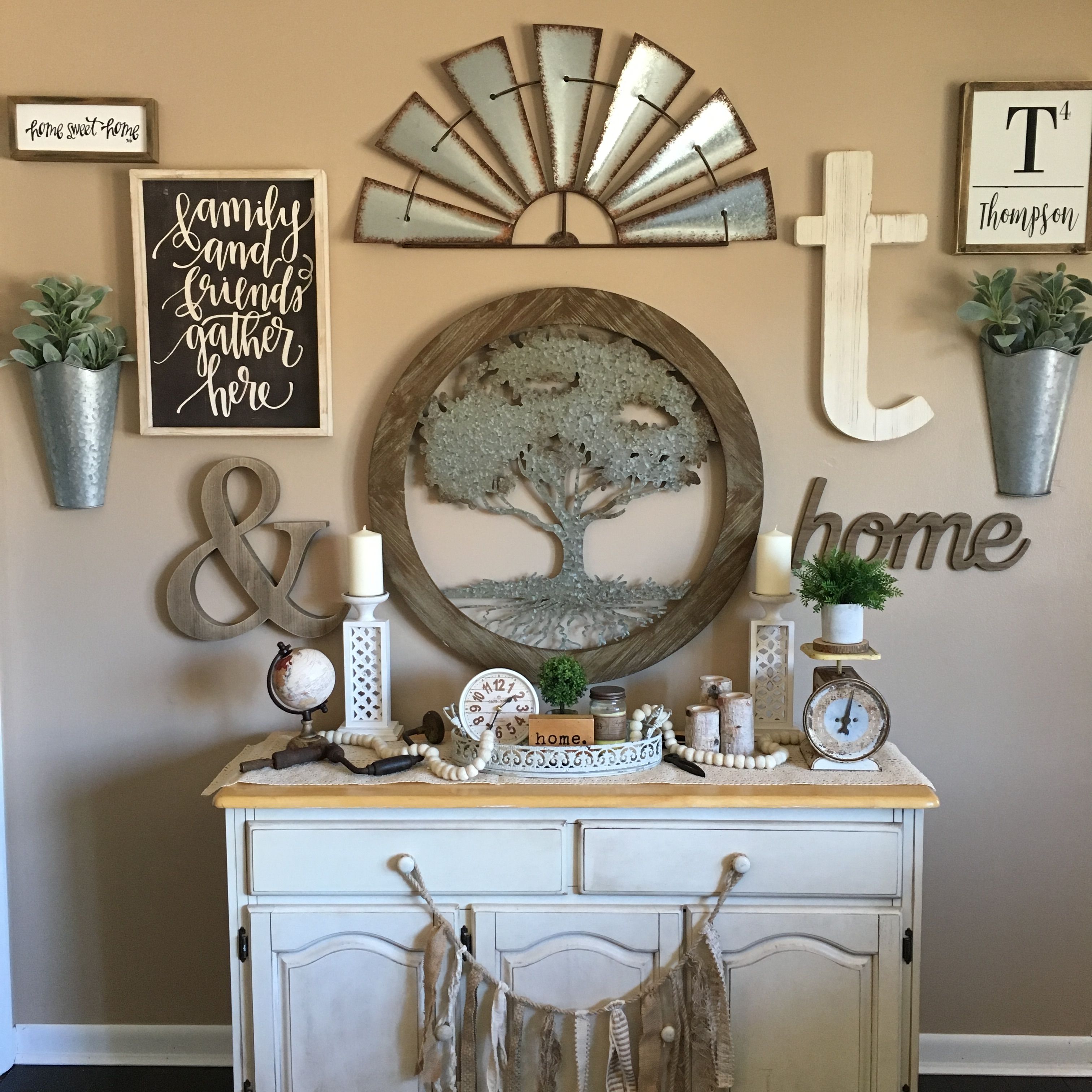 Farmhouse Wall Art: Rustic Charm For Your Home Decor