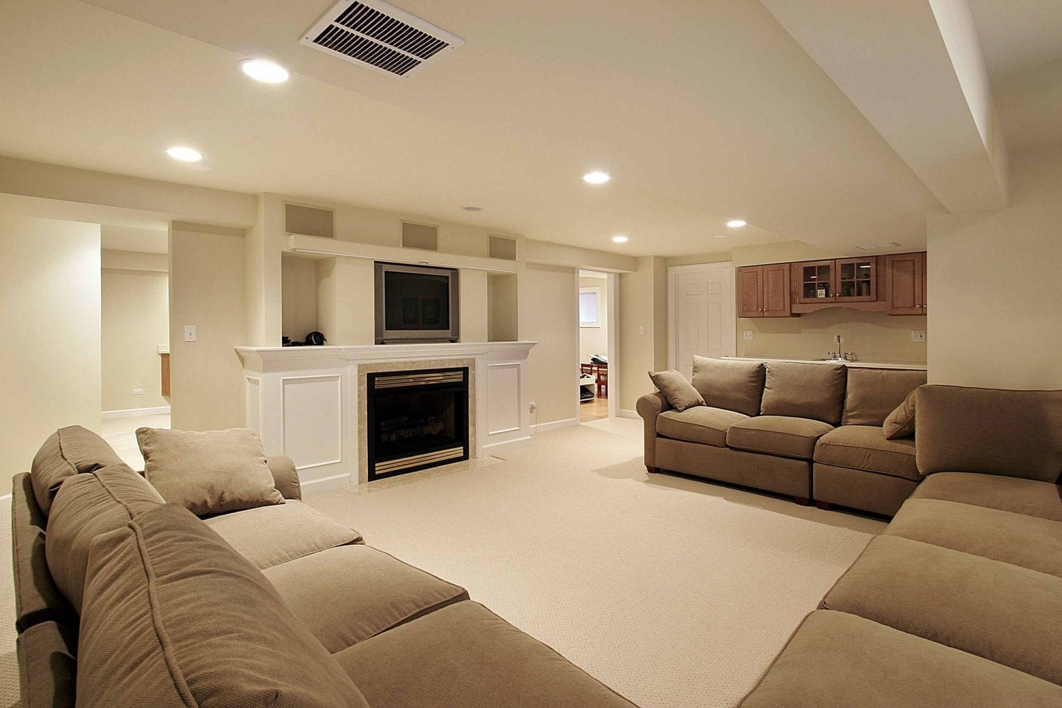 Decorating A Basement Family Room: Creating A Cozy And Inviting Space