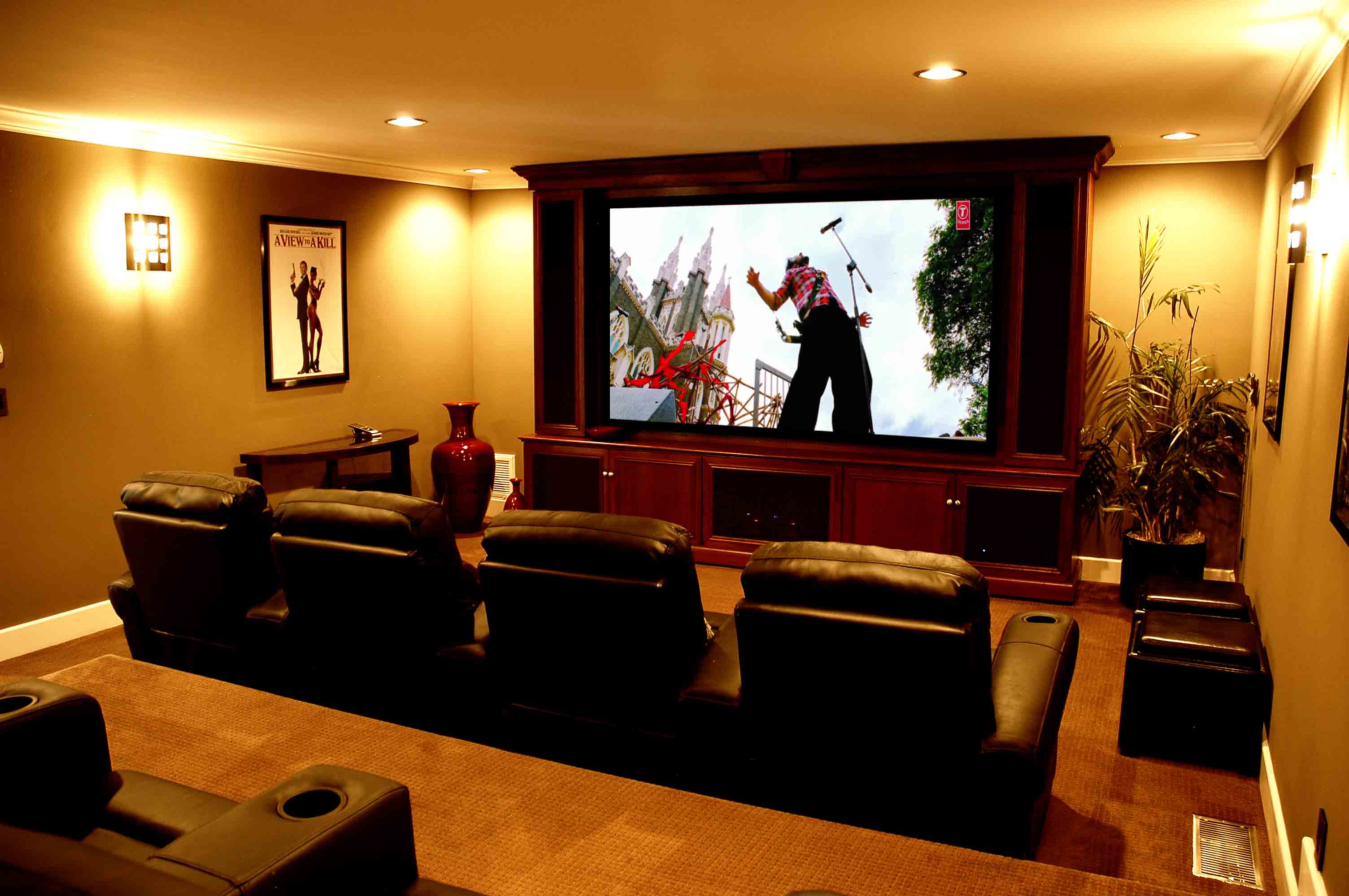 Movie Room Furniture: Cuddle Up And Enjoy The Show