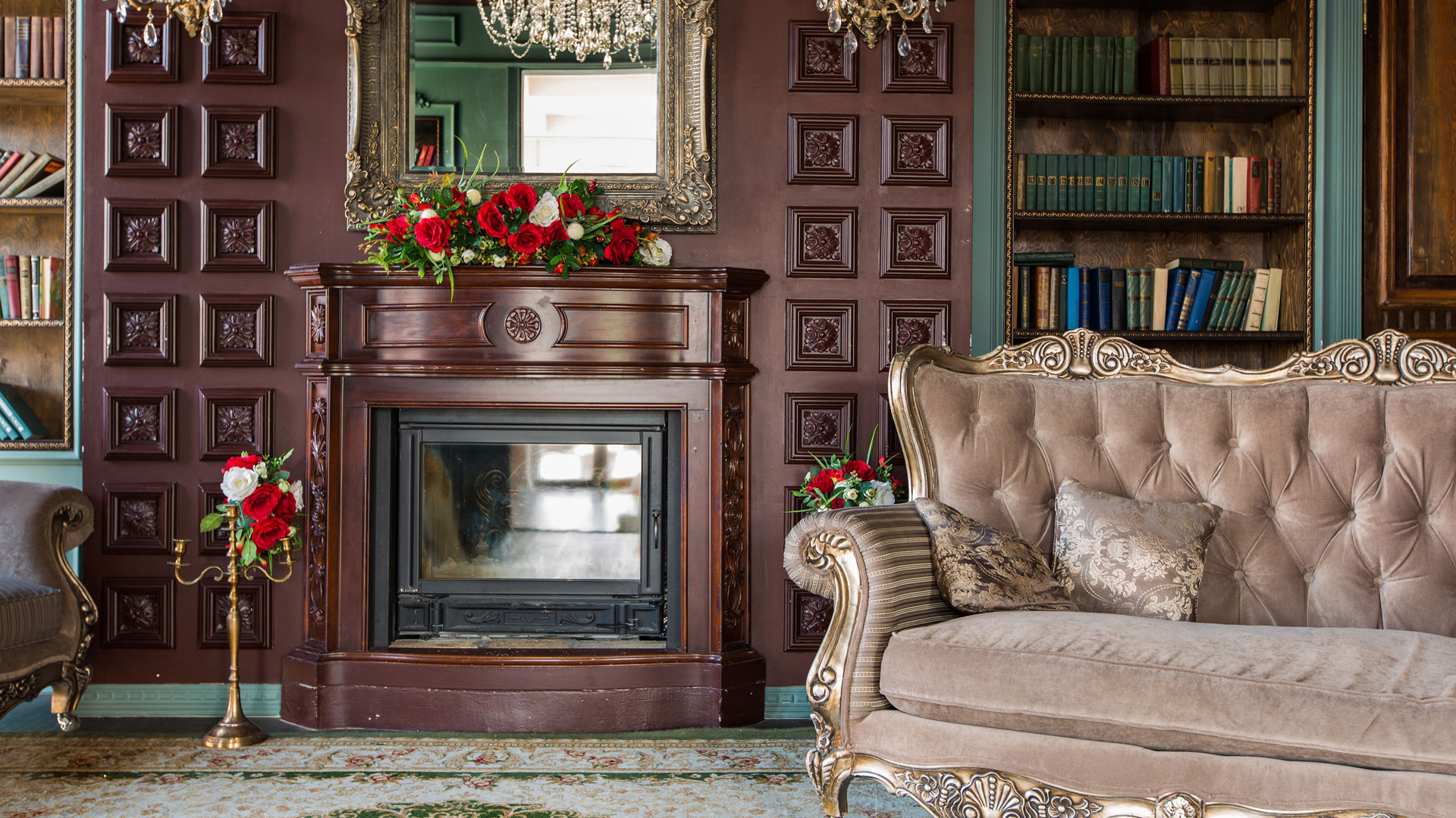 Modern Victorian Style Furniture: Timeless Elegance With A Contemporary Flair