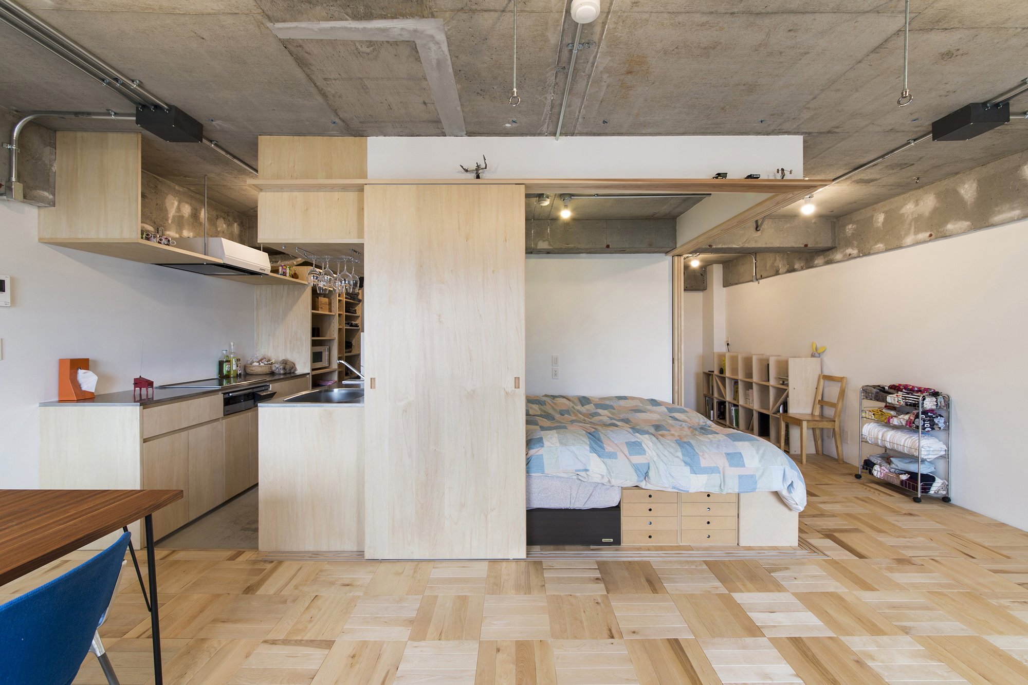Minimal Japanese Style Apartment