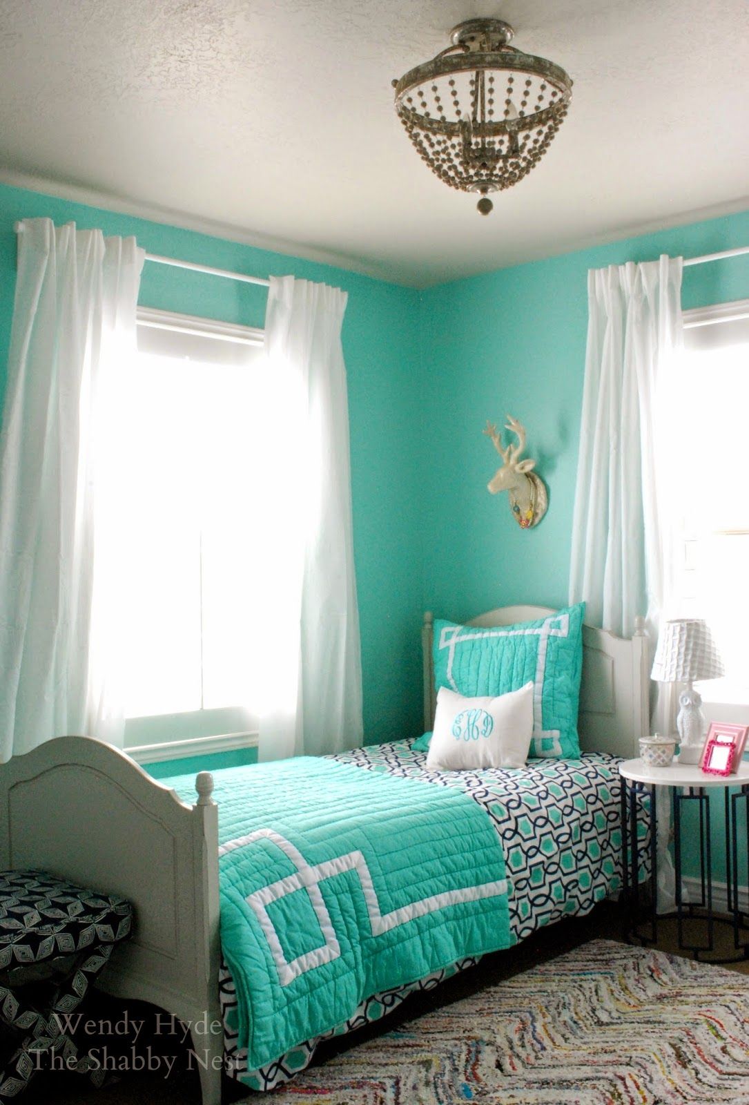 Master Bedroom In Turquoise