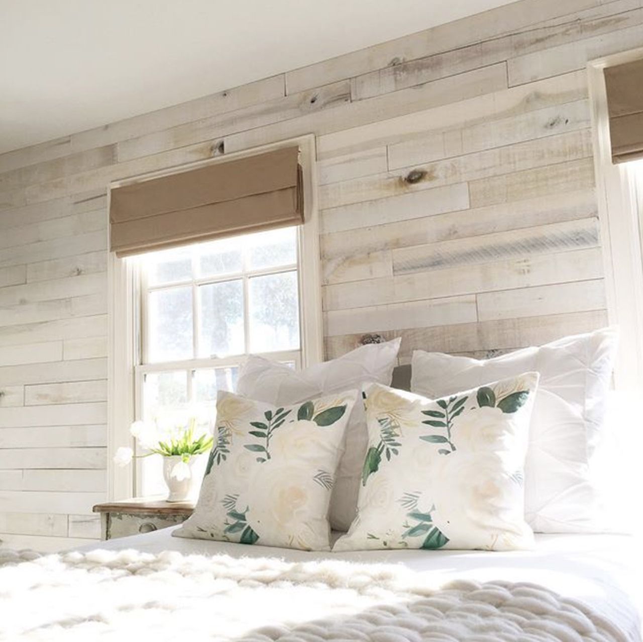 Whitewashed Elegance: Achieving A Modern Look With White Bedroom Accent Walls