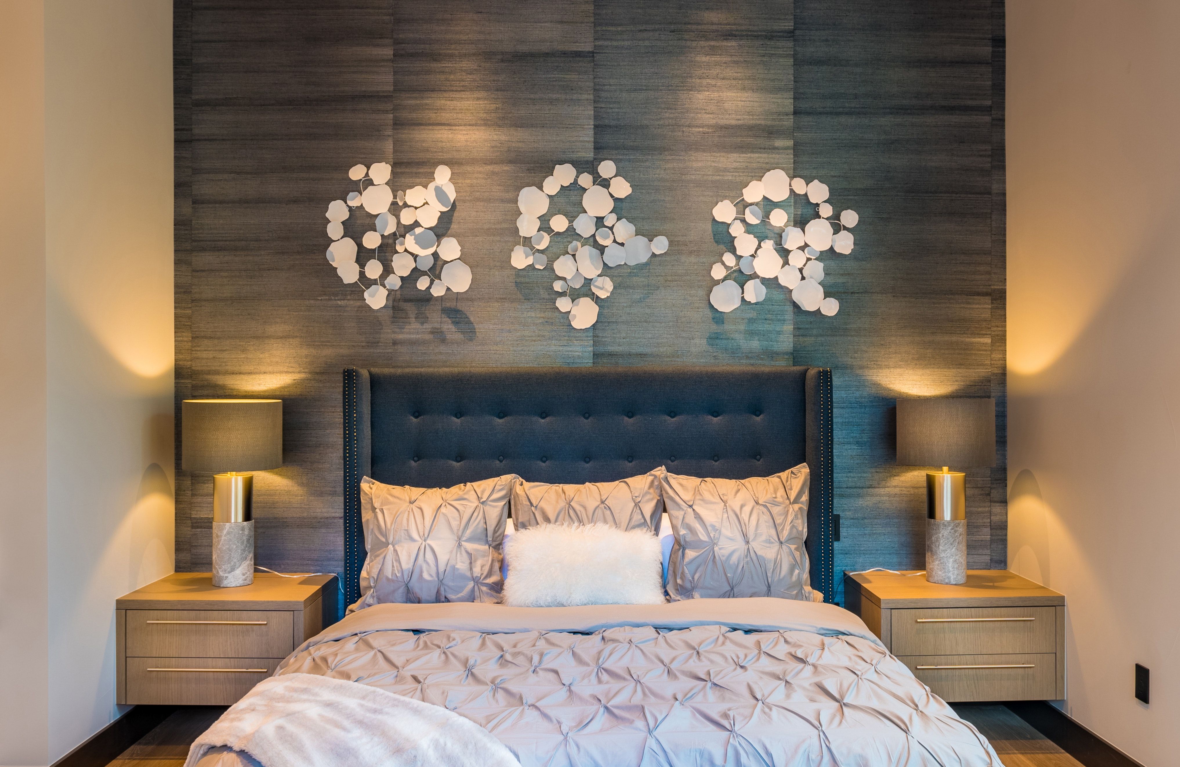 From Drab To Fab: Revamp Your Bedroom With Creative Accent Wall Designs