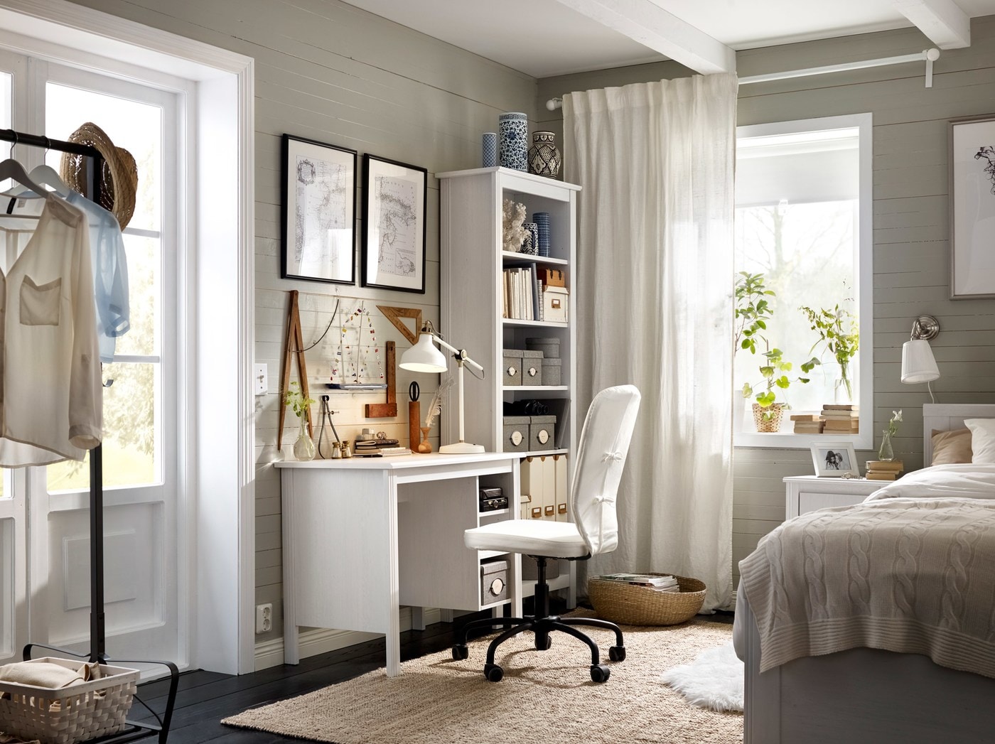 From Workspace To Sleep Space: Curtains In Home Office And Bedroom Design