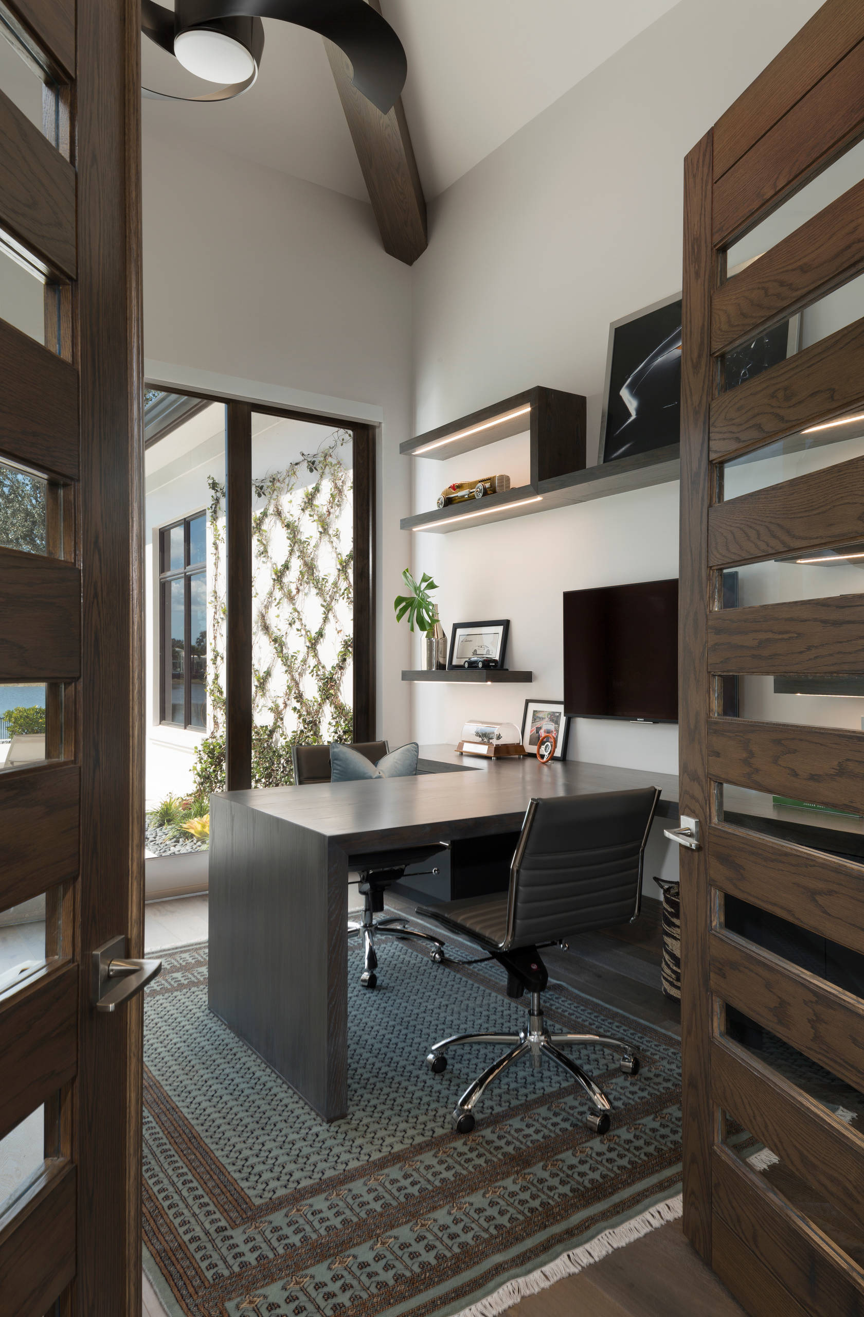 Small Home Offices: Designing A Productive Nook In Limited Space