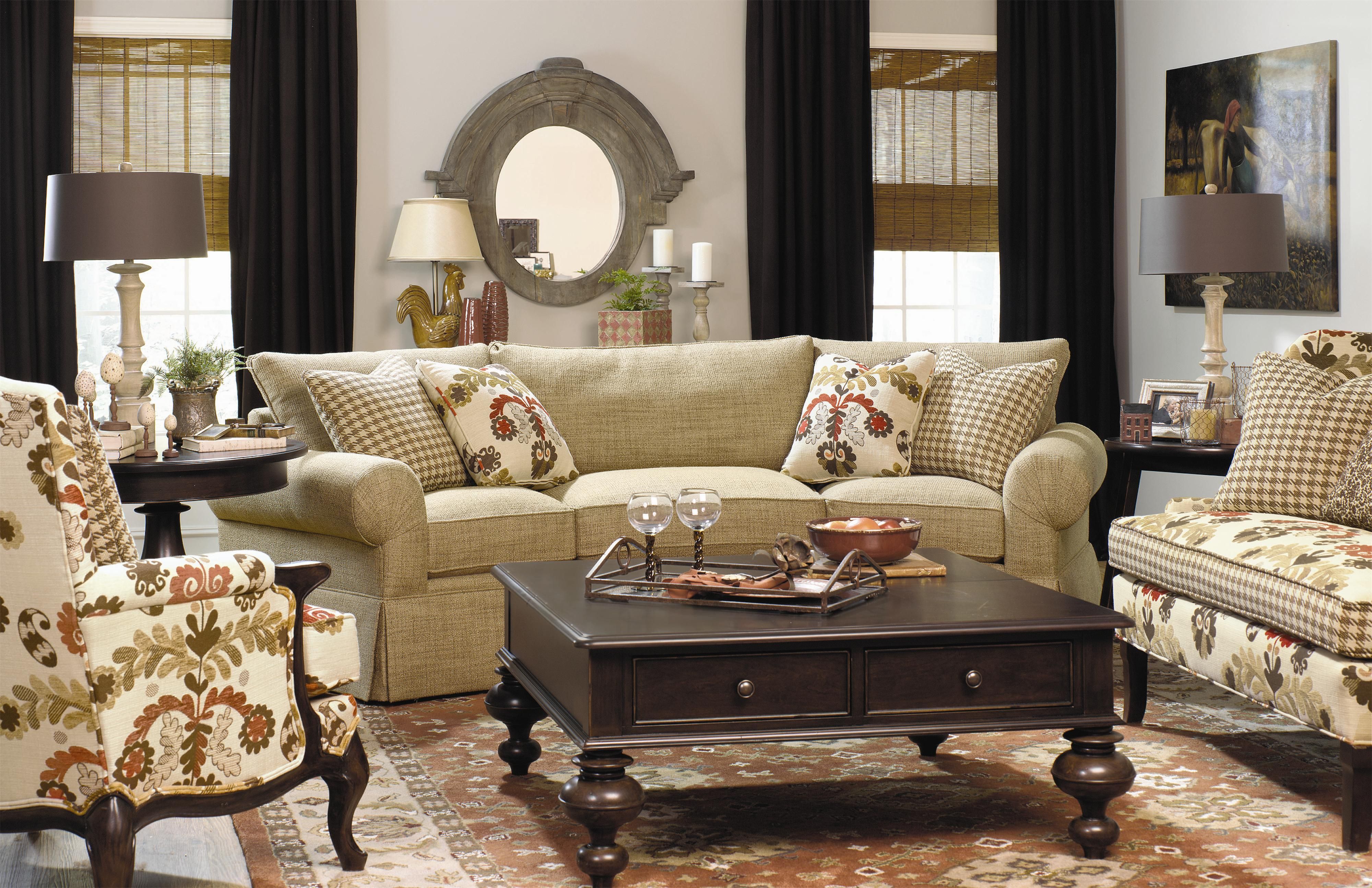 Traditional Living Room Furniture: Classic Pieces For A Timeless Look
