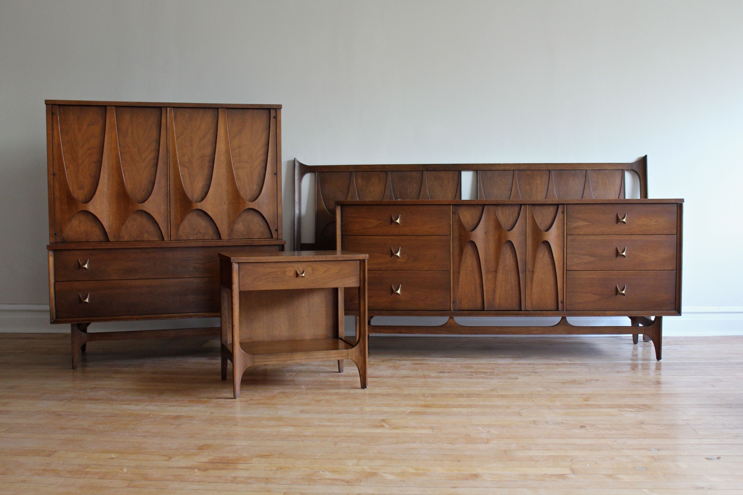 Vintage Mid century Modern Furniture Pieces