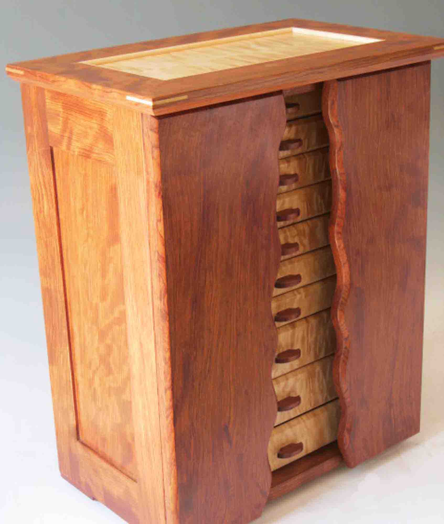 The Beauty Of Handcrafted Wooden Furniture