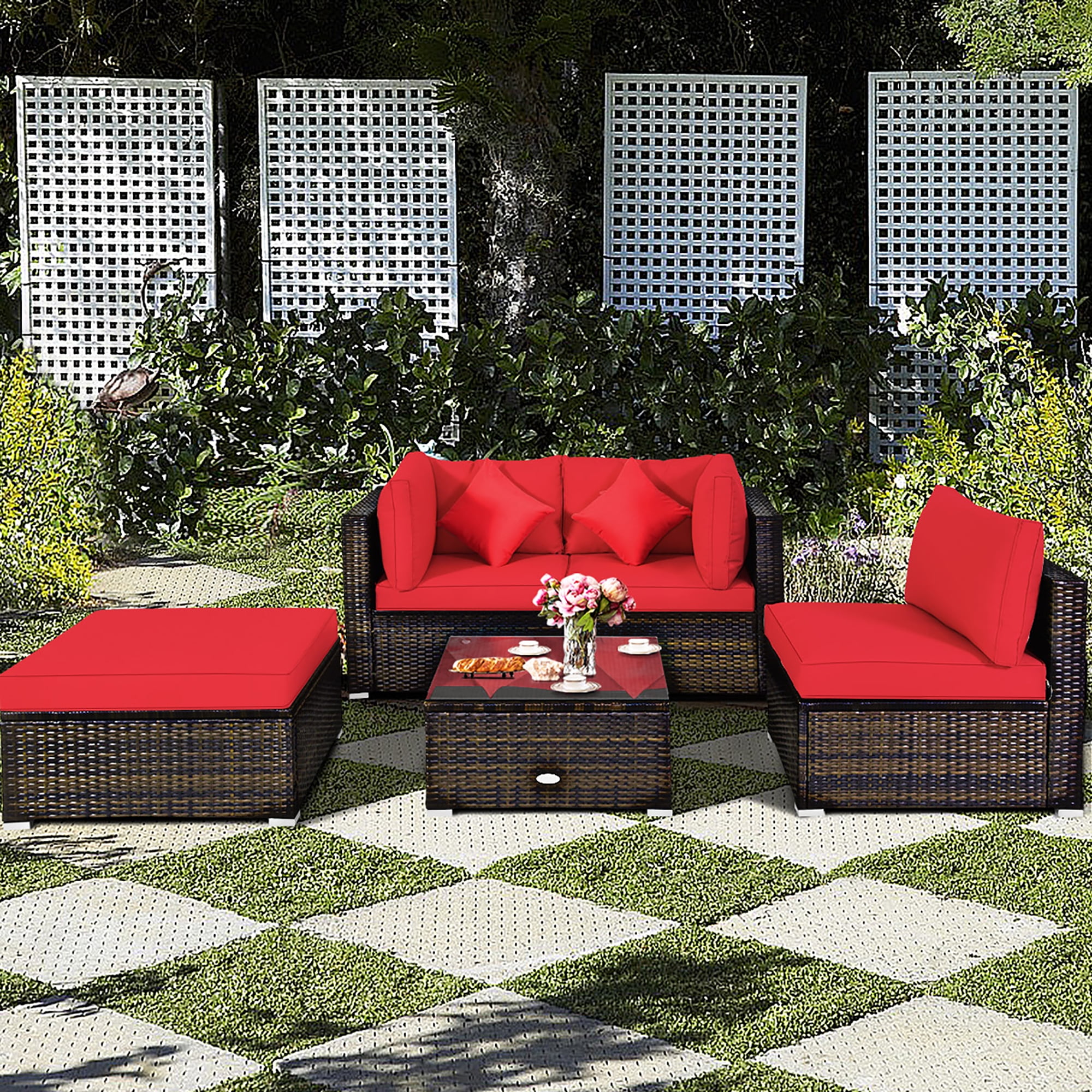 Choosing The Right Furniture For Your Patio Or Outdoor Space