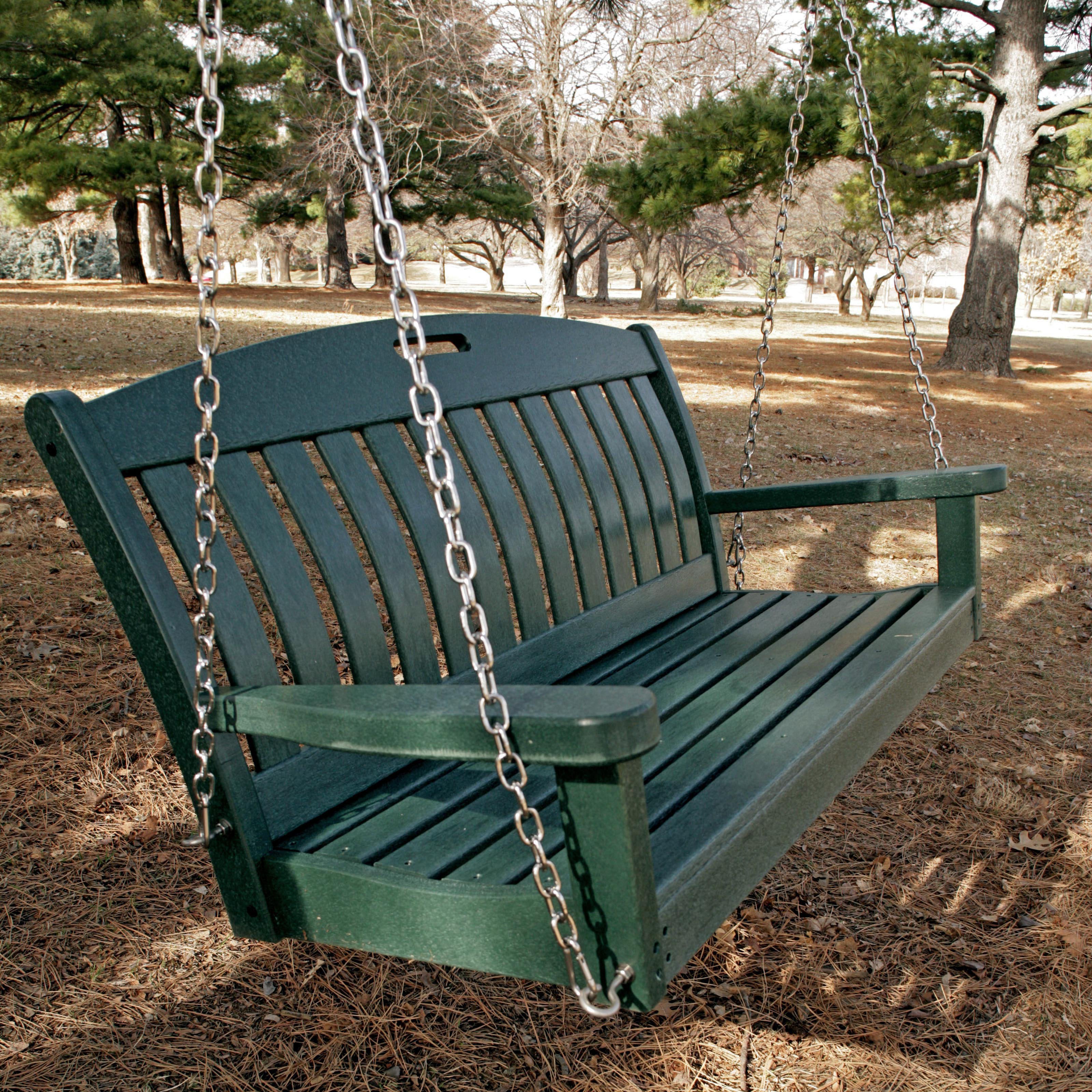 Comfortable Outdoor Swings For Relaxation