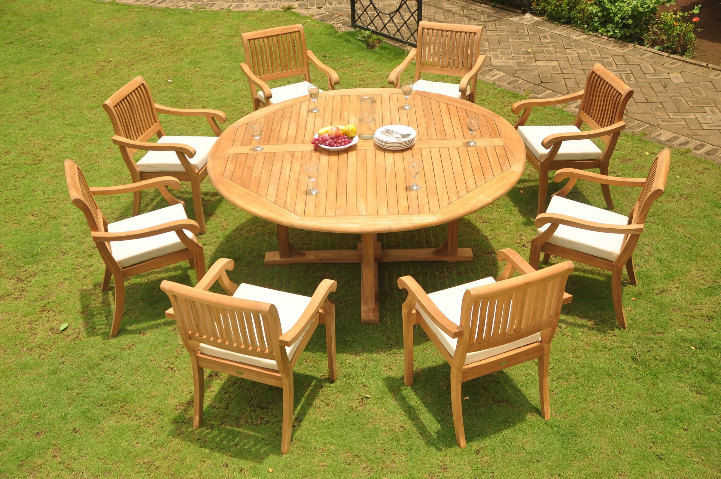 What To Look For When Buying Teak Furniture