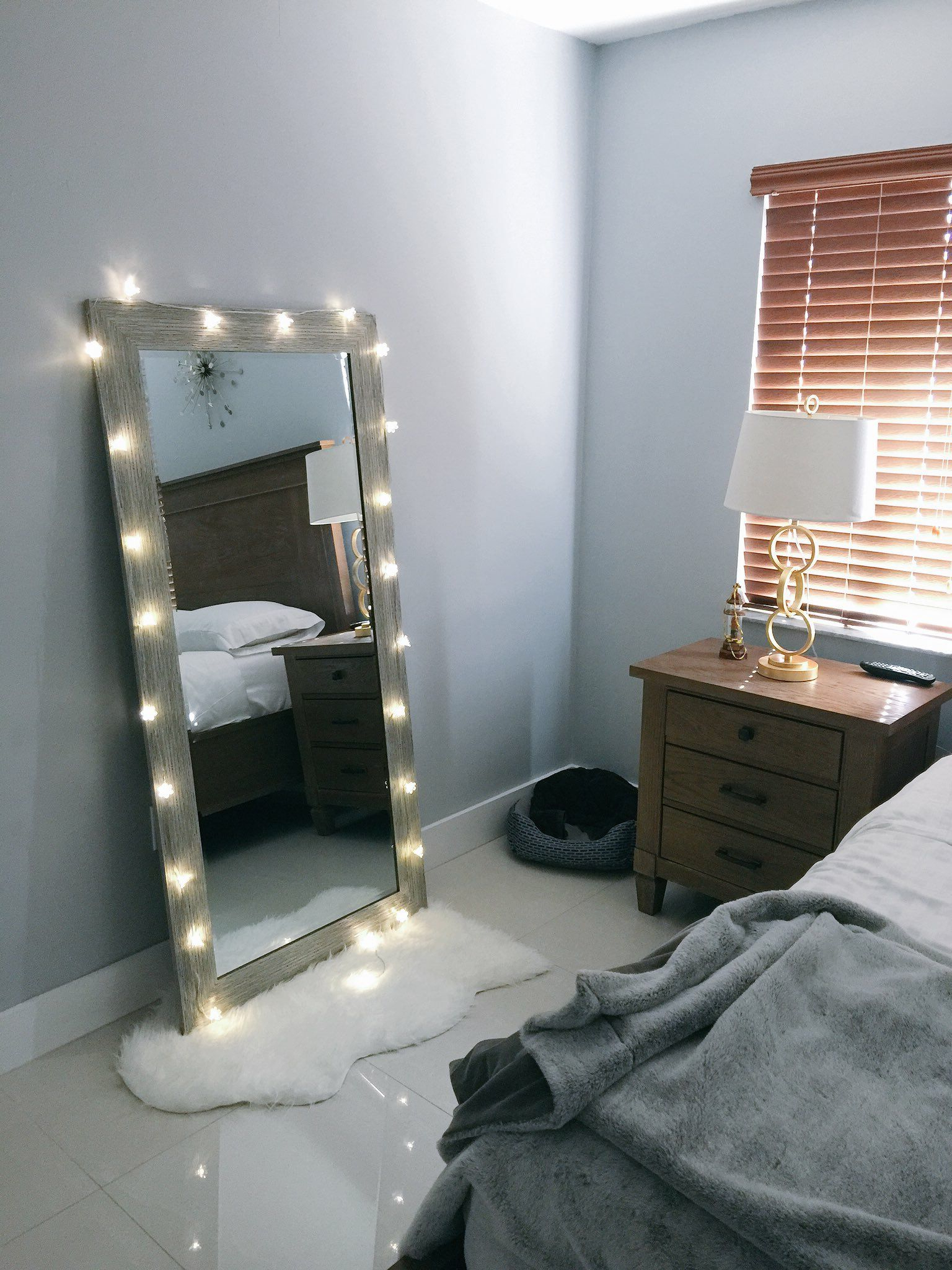 Mirror Wall Bedroom Ideas