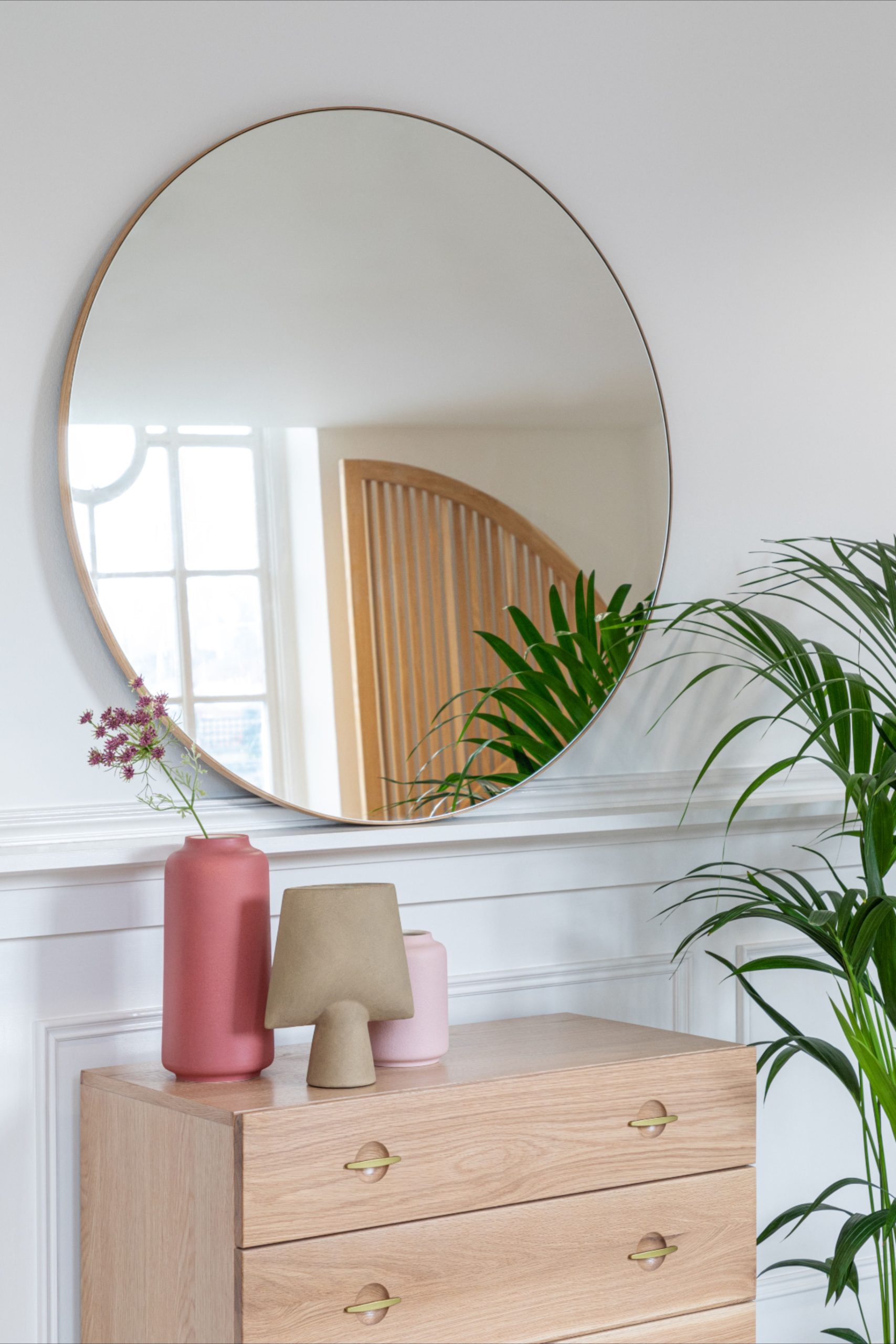 Contemporary Mirrors: Reflection Of Style And Sophistication