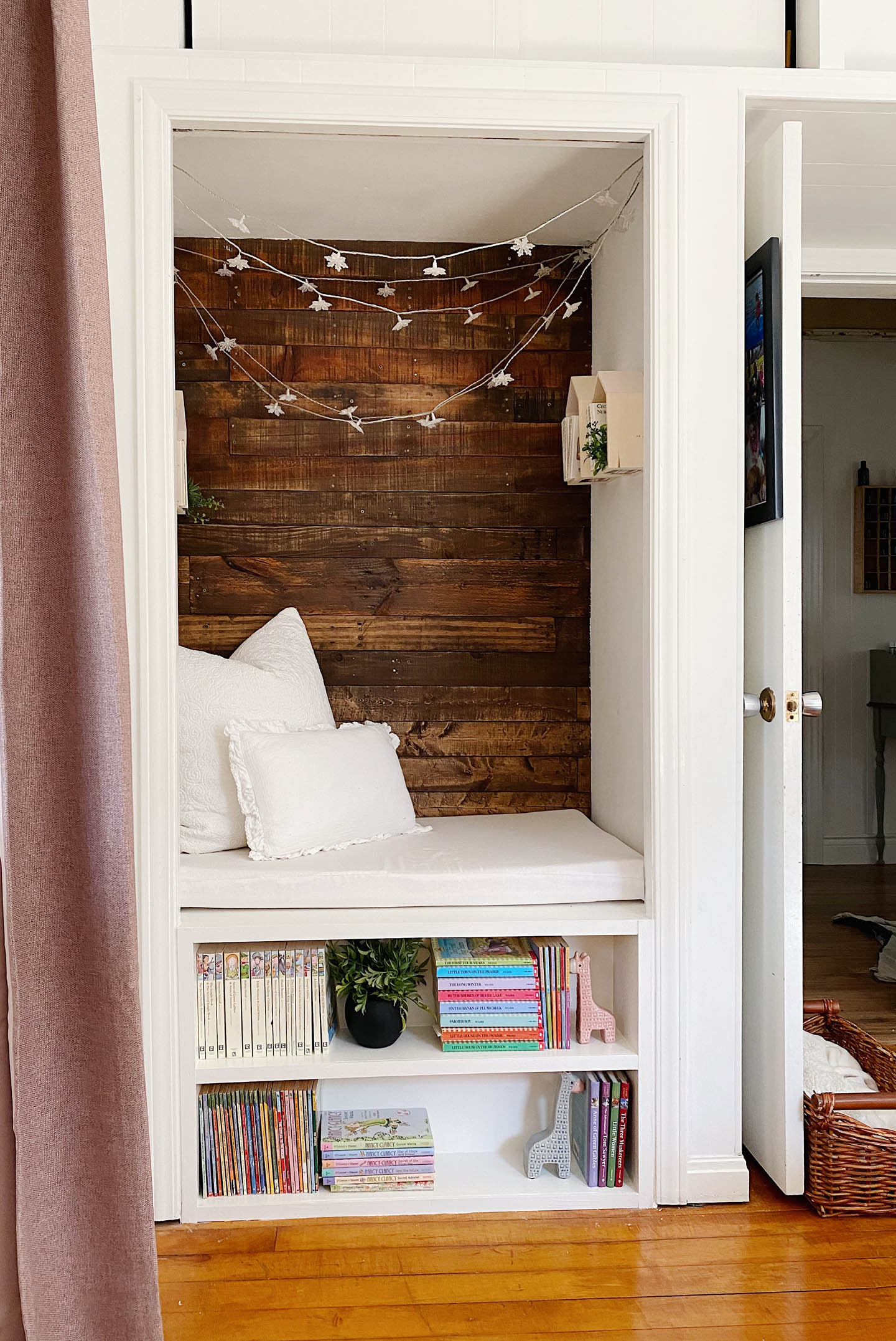 Creating A Cozy Reading Nook At Home: 5 Simple Steps