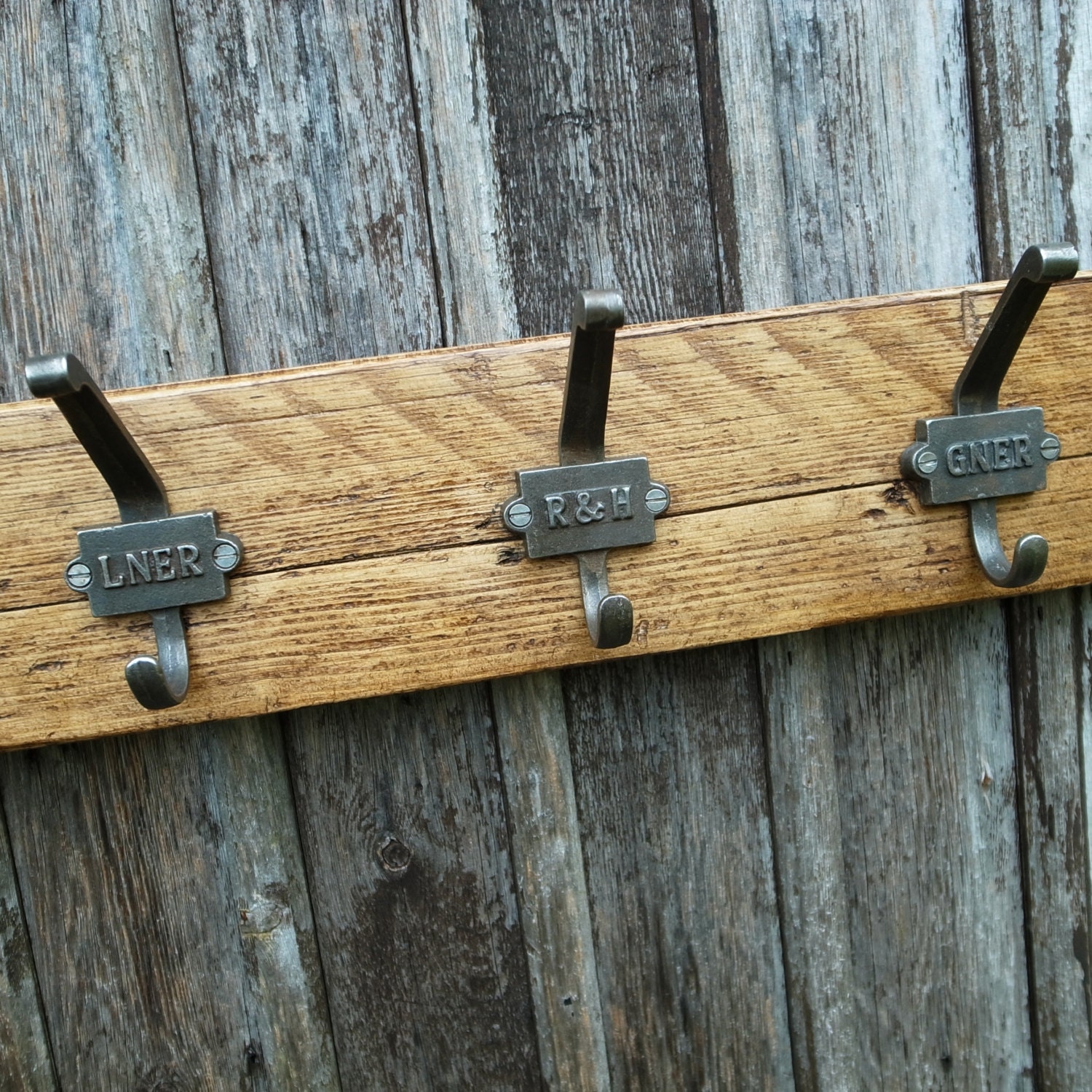 Rustic Wooden Coat Hooks For Mudrooms