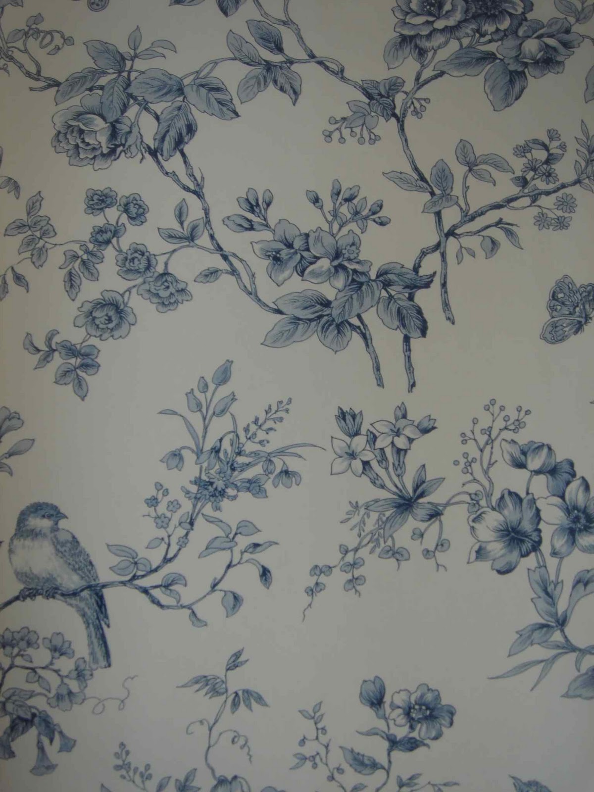 Whimsical Walls: Wallpaper Patterns Perfect For Cottage Style